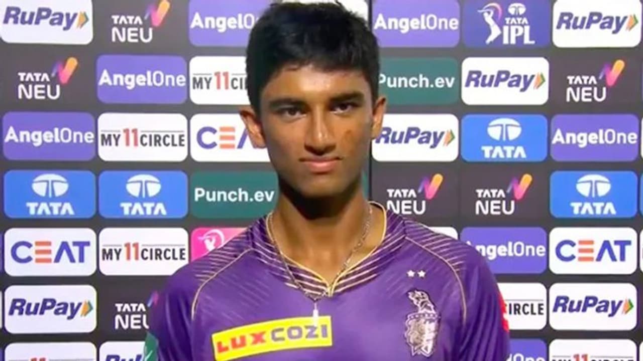 IPL 2024: KKR's rising star Angkrish Raghuvanshi in candid chat with Harsha Bhogle (WATCH) IPL 2024: KKR's rising star Angkrish Raghuvanshi in candid chat with Harsha Bhogle (WATCH)