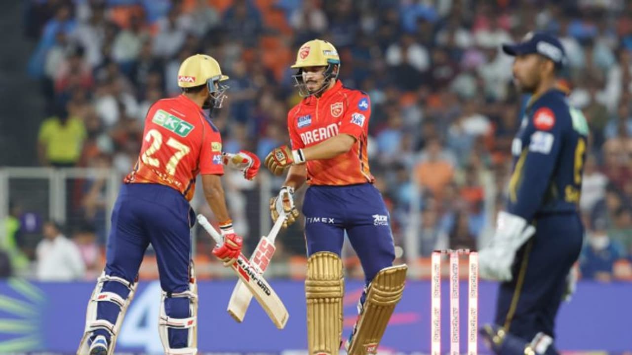 ശശാങ്ക താളം തിമിർത്തു, അവസാന നിമിഷം പഞ്ചാബിന്റെ പഞ്ച്; ഗുജറാത്ത് ടൈറ്റന്സിന് അപ്രതീക്ഷിത തോല്വി ശശാങ്ക താളം തിമിർത്തു, അവസാന നിമിഷം പഞ്ചാബിന്റെ പഞ്ച്; ഗുജറാത്ത് ടൈറ്റന്സിന് അപ്രതീക്ഷിത തോല്വി