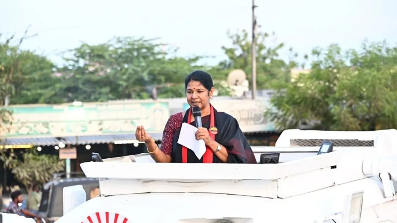 ஸ்டெர்லைட் போராட்டக்காரர்களை சுட்டு கொன்றதை தவிர அதிமுக எதுவும் செய்யவில்லை கனிமொழி விமர்சனம்