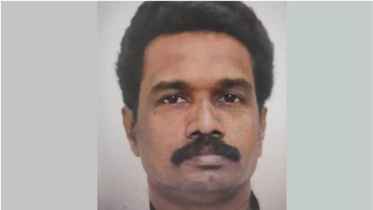 പ്രവാസി മലയാളി ഹൃദയാഘാതത്തെ തുടര്ന്ന് മരിച്ചു പ്രവാസി മലയാളി ഹൃദയാഘാതത്തെ തുടര്ന്ന് മരിച്ചു