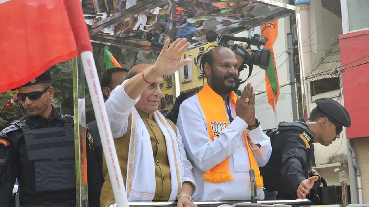 நாம் சொல்வதை பொருட்படுத்தாத உலக நாடுகள் இன்று மோடி பேசுவதை உற்று நோக்குகின்றன ராஜ்நாத் சிங் பெருமிதம் நாம் சொல்வதை பொருட்படுத்தாத உலக நாடுகள் இன்று மோடி பேசுவதை உற்று நோக்குகின்றன ராஜ்நாத் சிங் பெருமிதம்