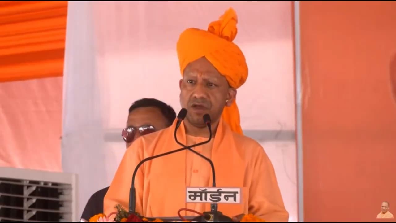 ನಾವೇನು ಫ್ರಿಡ್ಜ್‌ನಲ್ಲಿಡಲು ಅಣುಬಾಂಬ್ ತಯಾರಿಸಿದ್ದೀವಾ? ಮಣಿಶಂಕರ್ ಎಚ್ಚರಿಕೆಗೆ ಯೋಗಿ ತಿರುಗೇಟು!