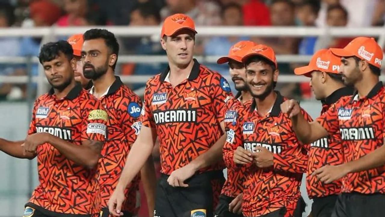 ജയിച്ചിട്ടും ആദ്യ നാലില് കടക്കാനാവാതെ ഹൈദരാബാദ്; വിലങ്ങിട്ട് സിഎസ്കെ! പഞ്ചാബ് കിംഗ്സിന് തിരിച്ചടി ജയിച്ചിട്ടും ആദ്യ നാലില് കടക്കാനാവാതെ ഹൈദരാബാദ്; വിലങ്ങിട്ട് സിഎസ്കെ! പഞ്ചാബ് കിംഗ്സിന് തിരിച്ചടി