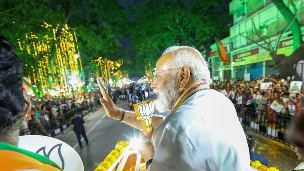 'சென்னை என் மனதை வென்றது!' ரோடு ஷோவில் கூடிய கூட்டத்தைப் பார்த்து உருகிய பிரதமர் மோடி