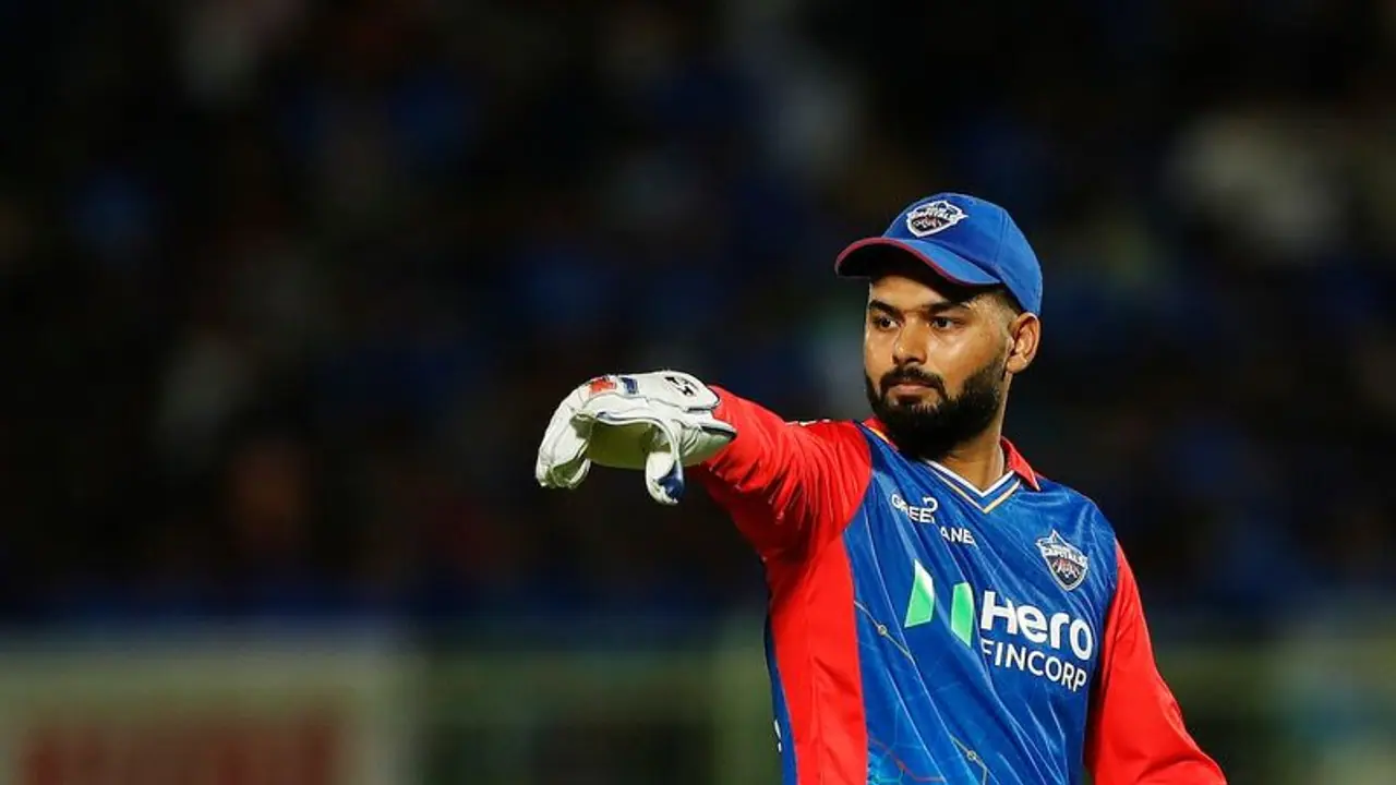 ఐపీఎల్‌లో నిషేధానికి గురయ్యే ప్రమాదంలో రిష‌బ్ పంత్.. !