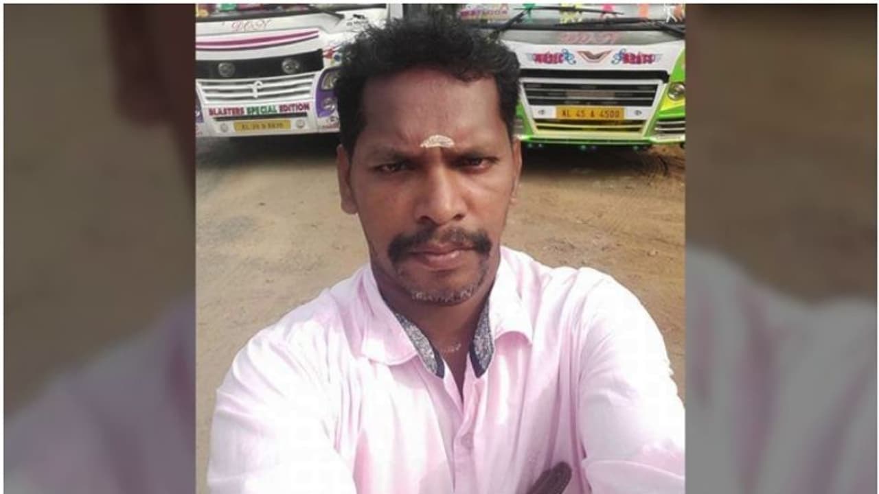 ഓൺലൈനിൽ വാങ്ങിയ മോട്ടോർ, കണക്ട് ചെയ്യുന്നതിനിടെ ഷോക്കേറ്റു, യുവാവിന് ദാരുണാന്ത്യം 