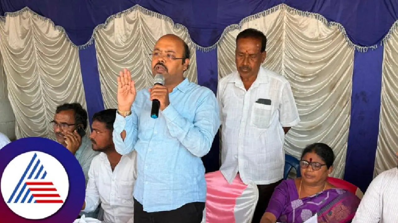 ಸಿದ್ದರಾಮಯ್ಯ ಕುರ್ಚಿ ಉಳಿವಿಗಾಗಿ ಜಾತಿ ವರದಿ ತಂದಿಲ್ಲ: ಯತೀಂದ್ರ