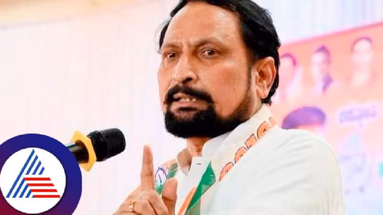 ಬಿಜೆಪಿಯಿಂದ ದೇಶಭಕ್ತಿ ಪಾಠ ಕಲಿಯಬೇಕಿಲ್ಲ: ಲಕ್ಷ್ಮಣ ಸವದಿ