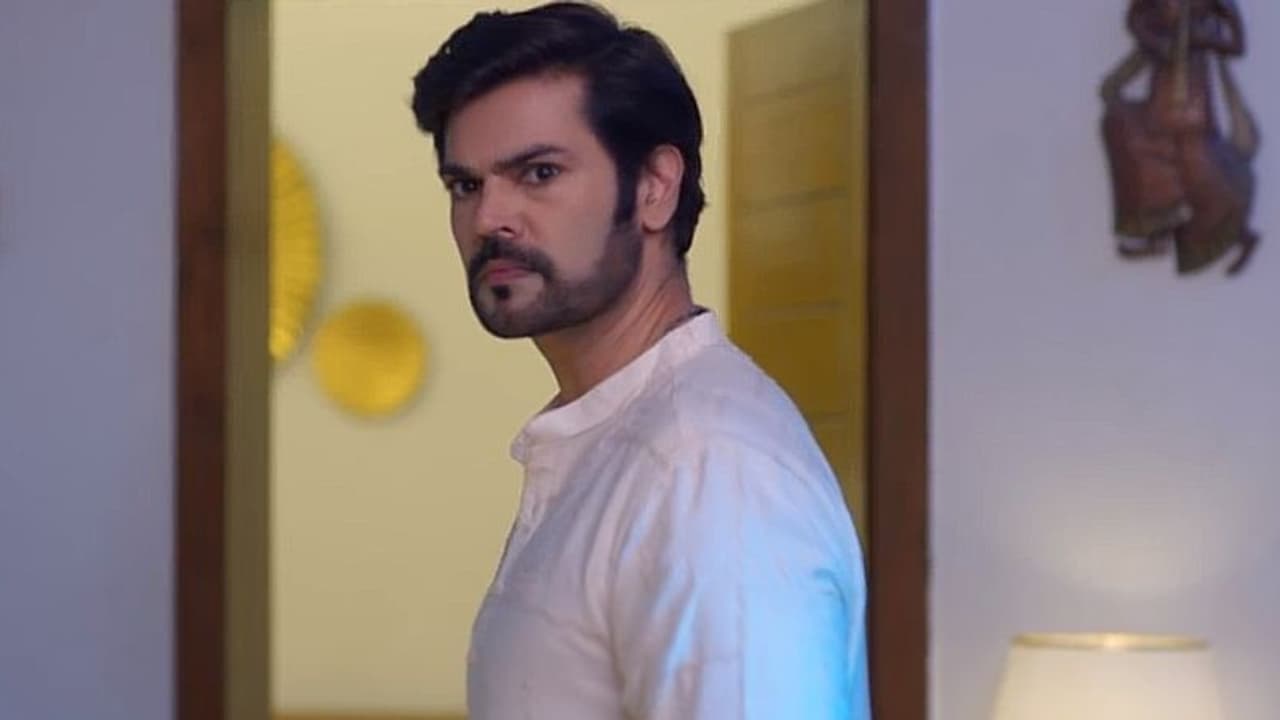 வேலுவிடம் சிக்கிய தமிழ்.. வாயை கொடுத்து மாட்டிய மனோகரி நினைதேன் வந்தாய் இன்றைய எபிசோட் அப்டேட்! 