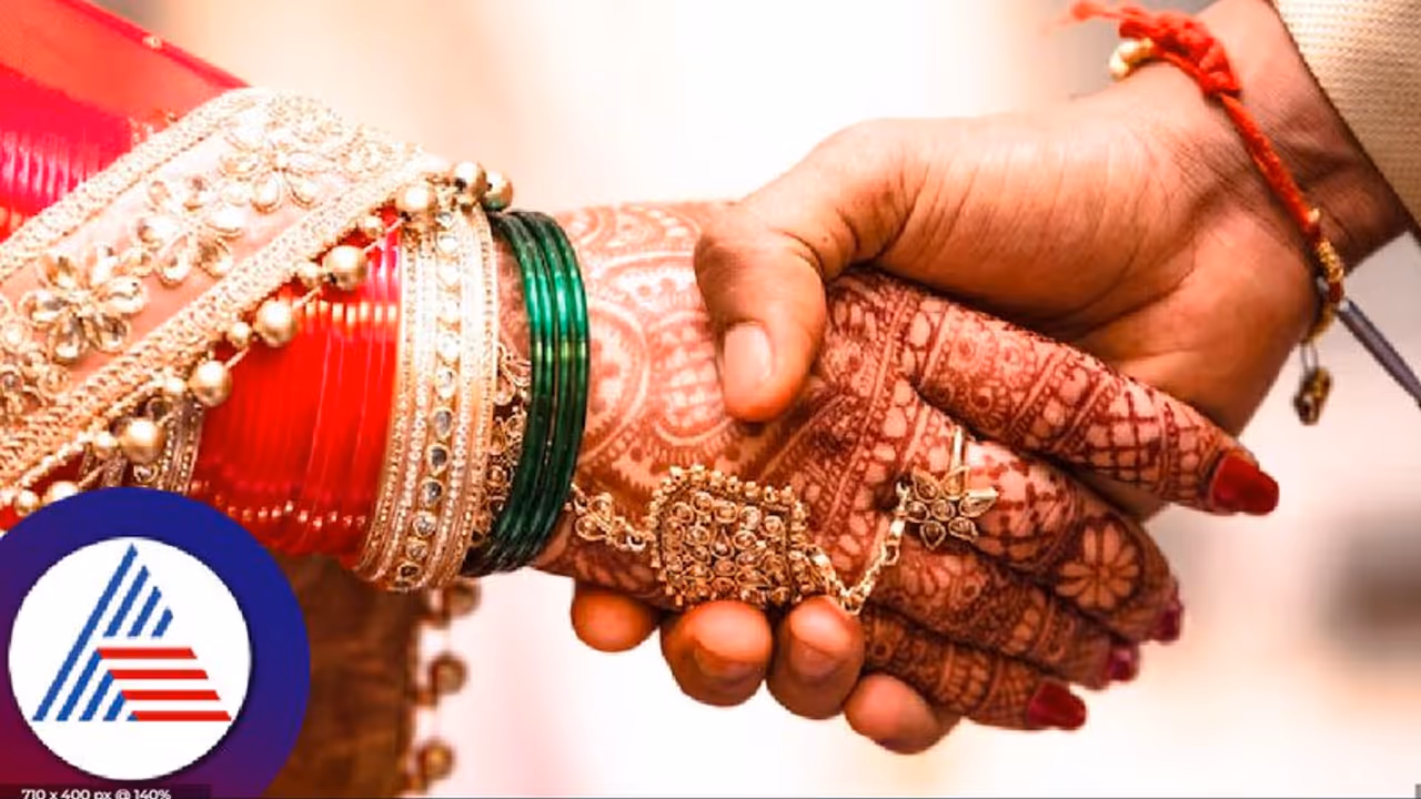 ಇಷ್ಟವಿಲ್ಲದ ಮದುವೆ ಮಾಡಿದ್ದಕ್ಕೆ ಮನನೊಂದು ನವವಿವಾಹಿತೆ ಪ್ರಿಯಕರನೊಂದಿಗೆ ಆತ್ಮಹತ್ಯೆ! ಇಷ್ಟವಿಲ್ಲದ ಮದುವೆ ಮಾಡಿದ್ದಕ್ಕೆ ಮನನೊಂದು ನವವಿವಾಹಿತೆ ಪ್ರಿಯಕರನೊಂದಿಗೆ ಆತ್ಮಹತ್ಯೆ!