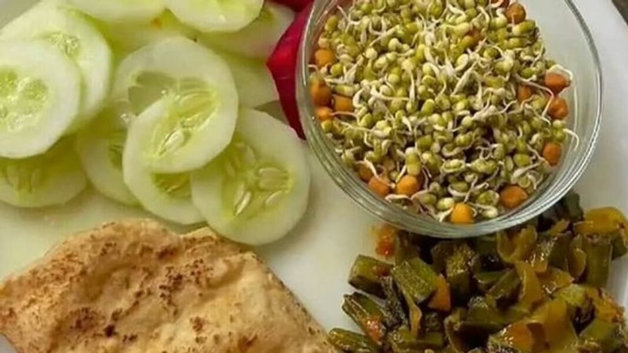 10 दिन में घट जाएगी चर्बी, बस डाइट में शामिल करें ये लो कैलोरी डायट 10 दिन में घट जाएगी चर्बी, बस डाइट में शामिल करें ये लो कैलोरी डायट