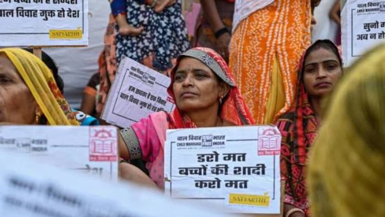 ബാലവധുവാകാതെ രക്ഷപ്പെട്ട 15 കാരി, ഇന്ന് 440 ൽ 421 മാർക്ക്, ഐപിഎസ് ഓഫീസറാവുമെന്ന് നിർമ്മല