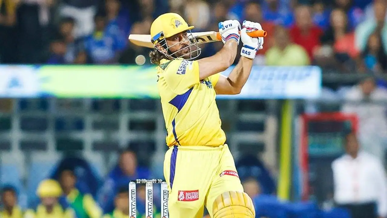 IPL 2024: Video of CSK icon Dhoni limping with knee support sparks concerns among fans (WATCH) IPL 2024: Video of CSK icon Dhoni limping with knee support sparks concerns among fans (WATCH)