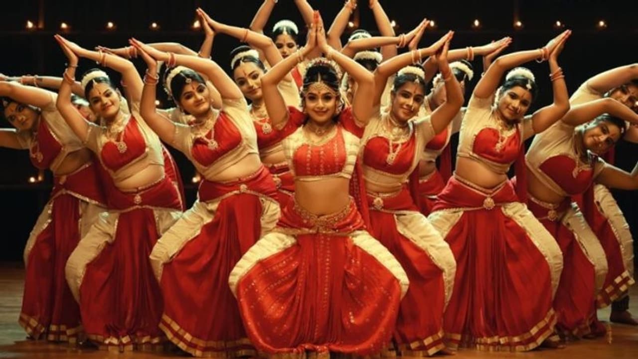 'കള്ളനും ഭഗവതി'ക്കും ശേഷം ഈസ്റ്റ് കോസ്റ്റ് വിജയൻ; ഭയപ്പെടുത്താൻ 'ചിത്തിനി' വരുന്നു 'കള്ളനും ഭഗവതി'ക്കും ശേഷം ഈസ്റ്റ് കോസ്റ്റ് വിജയൻ; ഭയപ്പെടുത്താൻ 'ചിത്തിനി' വരുന്നു