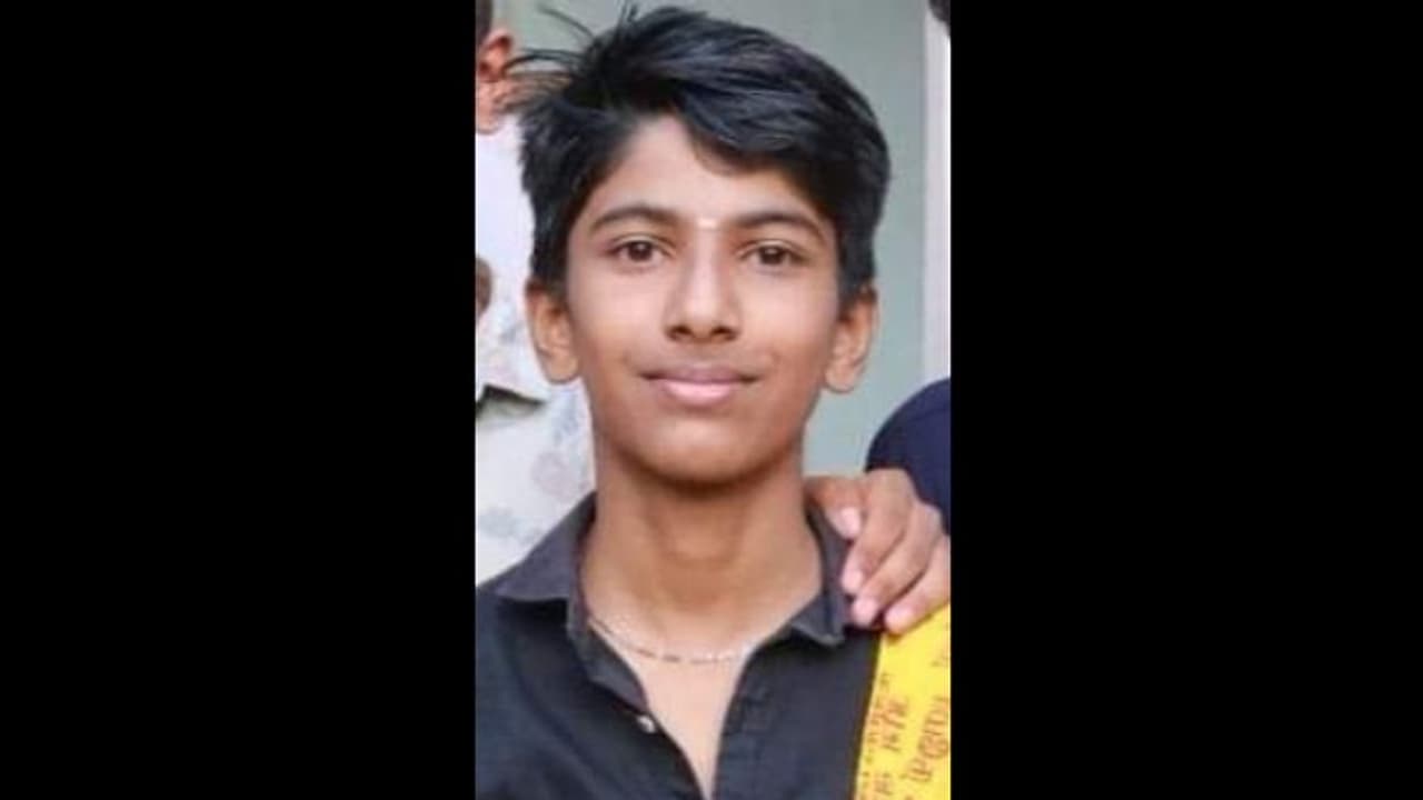 കൂട്ടുകാര്‍ക്കൊപ്പം കുളത്തില്‍ കുളിക്കാനിറങ്ങി; തിരുവനന്തപുരത്ത് 15കാരൻ മുങ്ങി മരിച്ചു