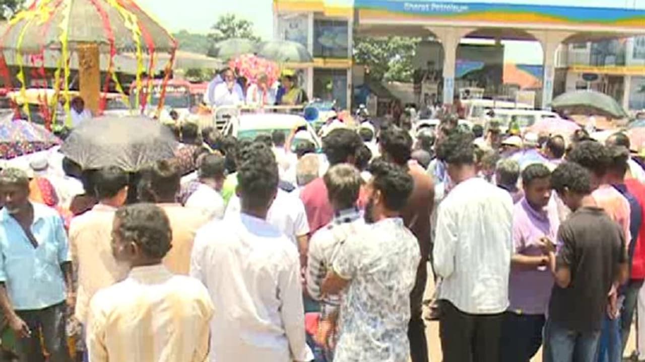 Chikkamagaluru: ಚುನಾವಣಾ ಕಣ ದಿನೇ ದಿನೇ ರಂಗು: ಬಿಸಿಲಿನ ಧಗೆ, ಮುಂಜಾನೆ ಪ್ರಚಾರದ ಮೊರೆ ಹೋದ ಅಭ್ಯರ್ಥಿಗಳು!