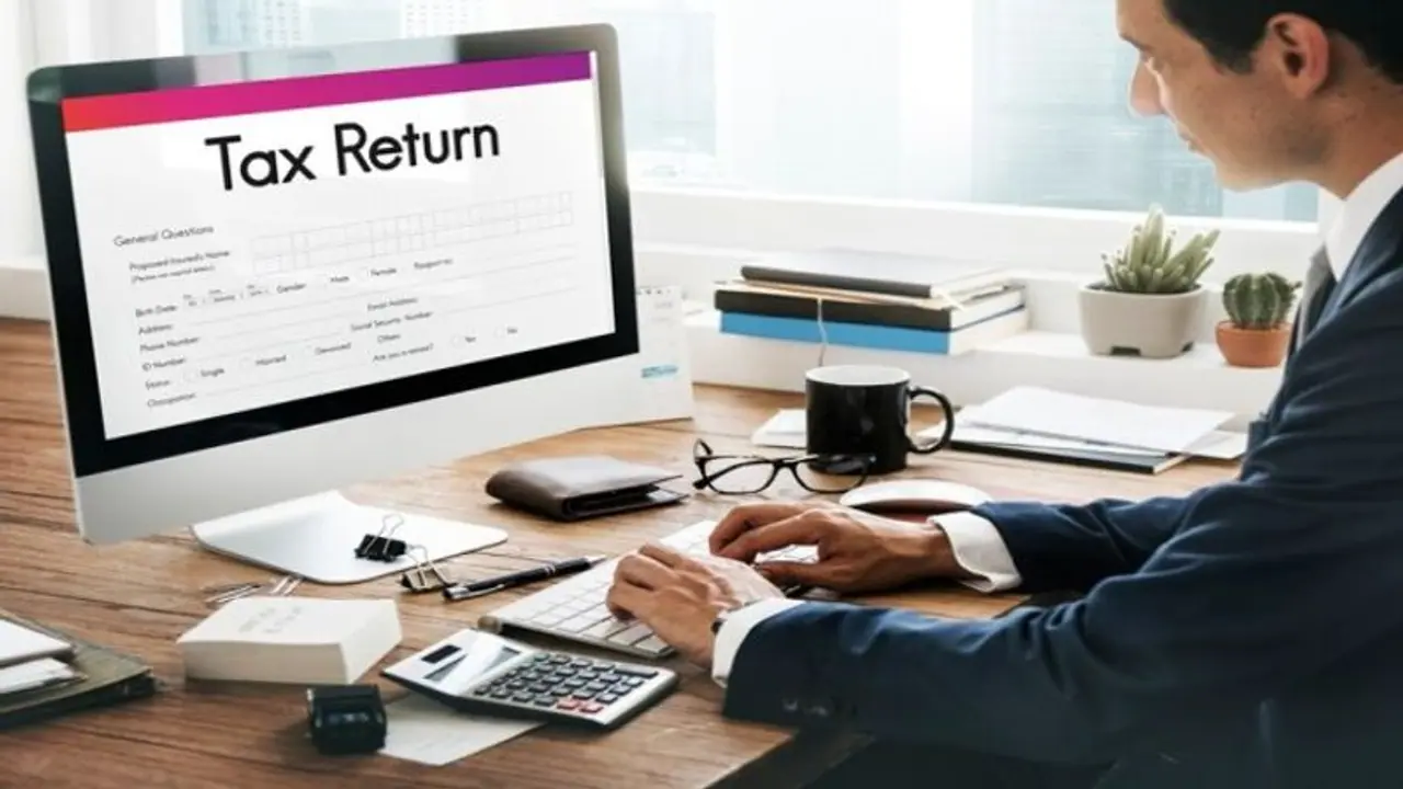 ITR Filing 2024: कैसे करें 1.5 लाख की सीमा से ऊपर Income Tax Savings? 75 हजार का एडिशनल लाभ भी