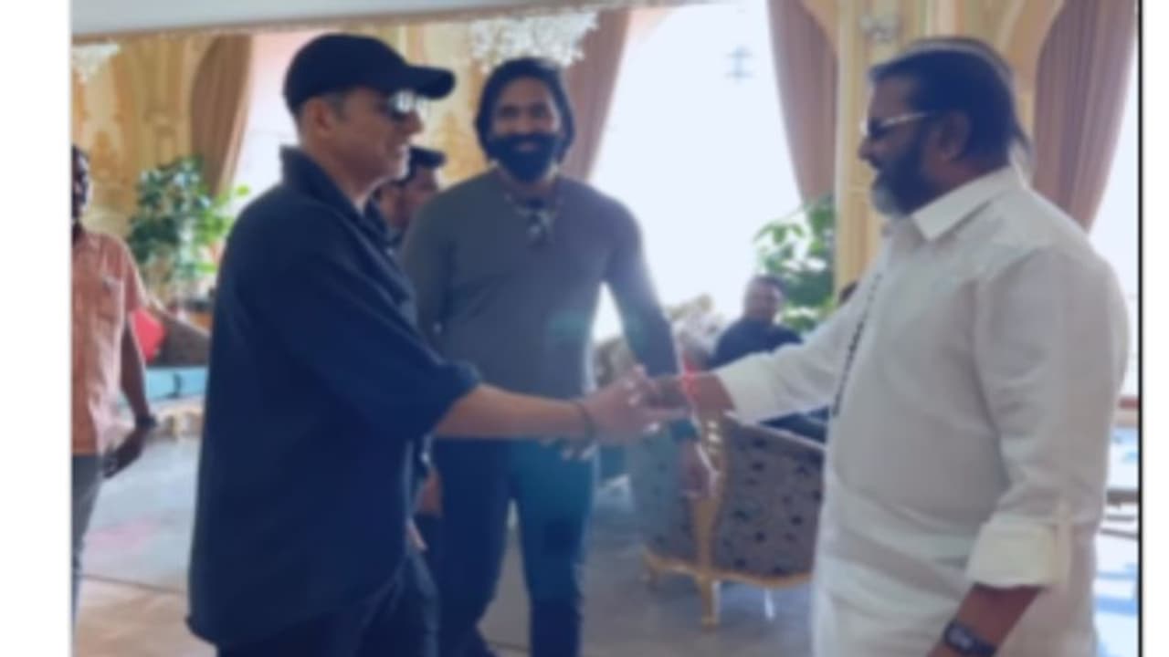 Akshay Kumar: பான் இந்தியா படத்தில் இணைந்த பாலிவுட் நடிகர் அக்ஷய் குமார்! Akshay Kumar: பான் இந்தியா படத்தில் இணைந்த பாலிவுட் நடிகர் அக்ஷய் குமார்!