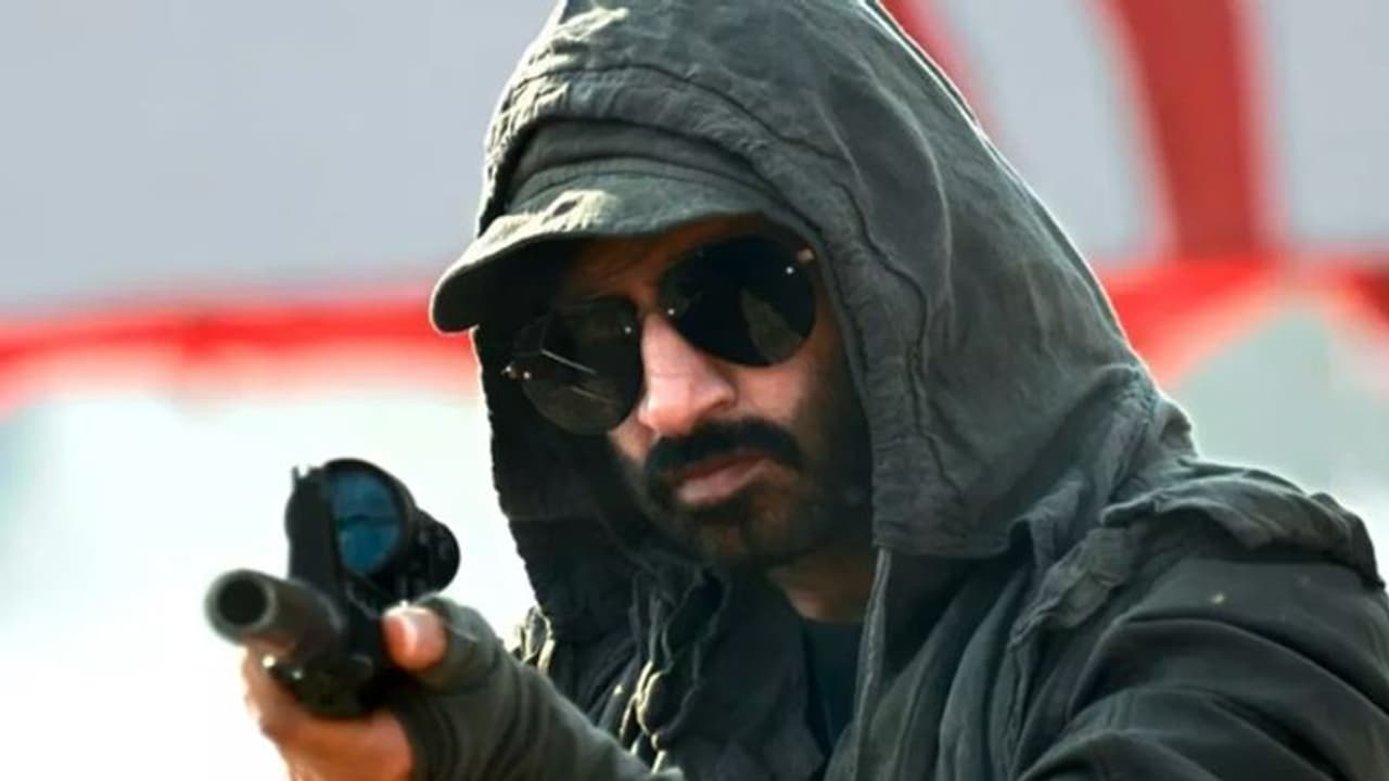 గోపీచంద్ ‘విశ్వం’ హింది డబ్బింగ్ రైట్స్ కి మంచి రేటే వచ్చిందే , ఎంతంటే గోపీచంద్ ‘విశ్వం’ హింది డబ్బింగ్ రైట్స్ కి మంచి రేటే వచ్చిందే , ఎంతంటే