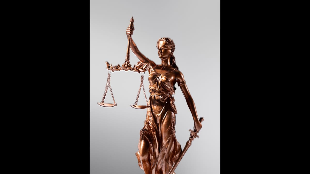 ಪ್ರೇಮಿಯಿಂದ ಪತ್ನಿಯನ್ನು ಗಂಡ ಬೇರೆ ಮಾಡಿದ, ಕೋರ್ಟ್ ಒಂದು ಮಾಡಿತು! ಪ್ರೇಮಿಯಿಂದ ಪತ್ನಿಯನ್ನು ಗಂಡ ಬೇರೆ ಮಾಡಿದ, ಕೋರ್ಟ್ ಒಂದು ಮಾಡಿತು!