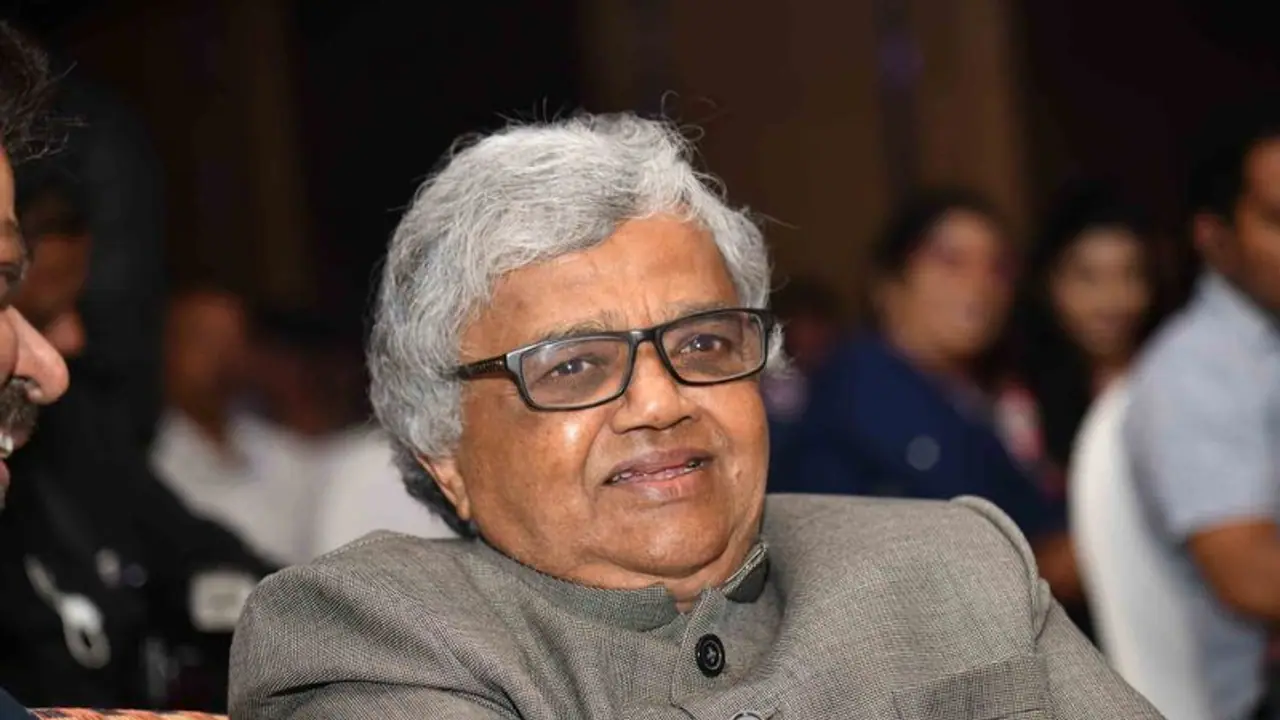 ಏರಿಳಿತದ ಹಾದಿಯ ಏಕಾಂಗಿ ಪಯಣಿಗ ದ್ವಾರಕೀಶ್..!