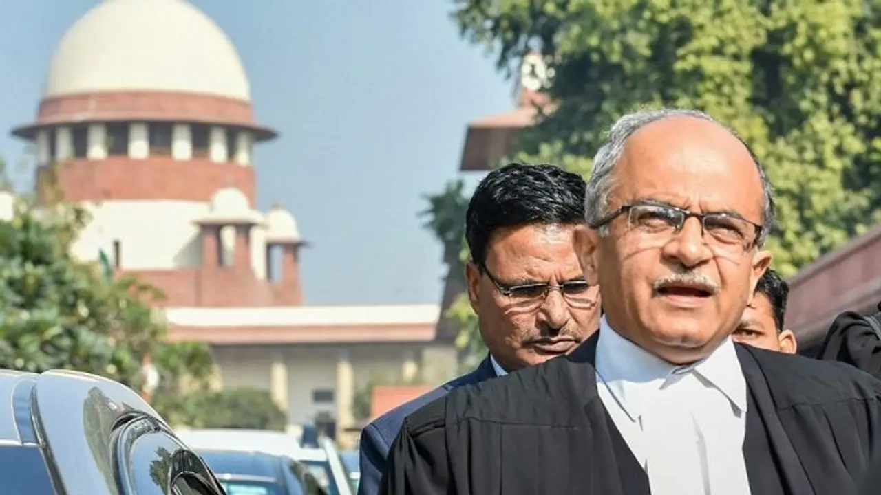 ಖಾಸಗಿ ಕಂಪನಿಗಳು ಇವಿಎಂ ರೆಡಿ ಮಾಡಿದ್ರೆ ನಿಮಗೆ ಖುಷಿನಾ? ವಕೀಲ ಪ್ರಶಾಂತ್ ಭೂಷಣ್‌ಗೆ ಪ್ರಶ್ನಿಸಿದ ಸುಪ್ರೀಂ ಕೋರ್ಟ್‌!