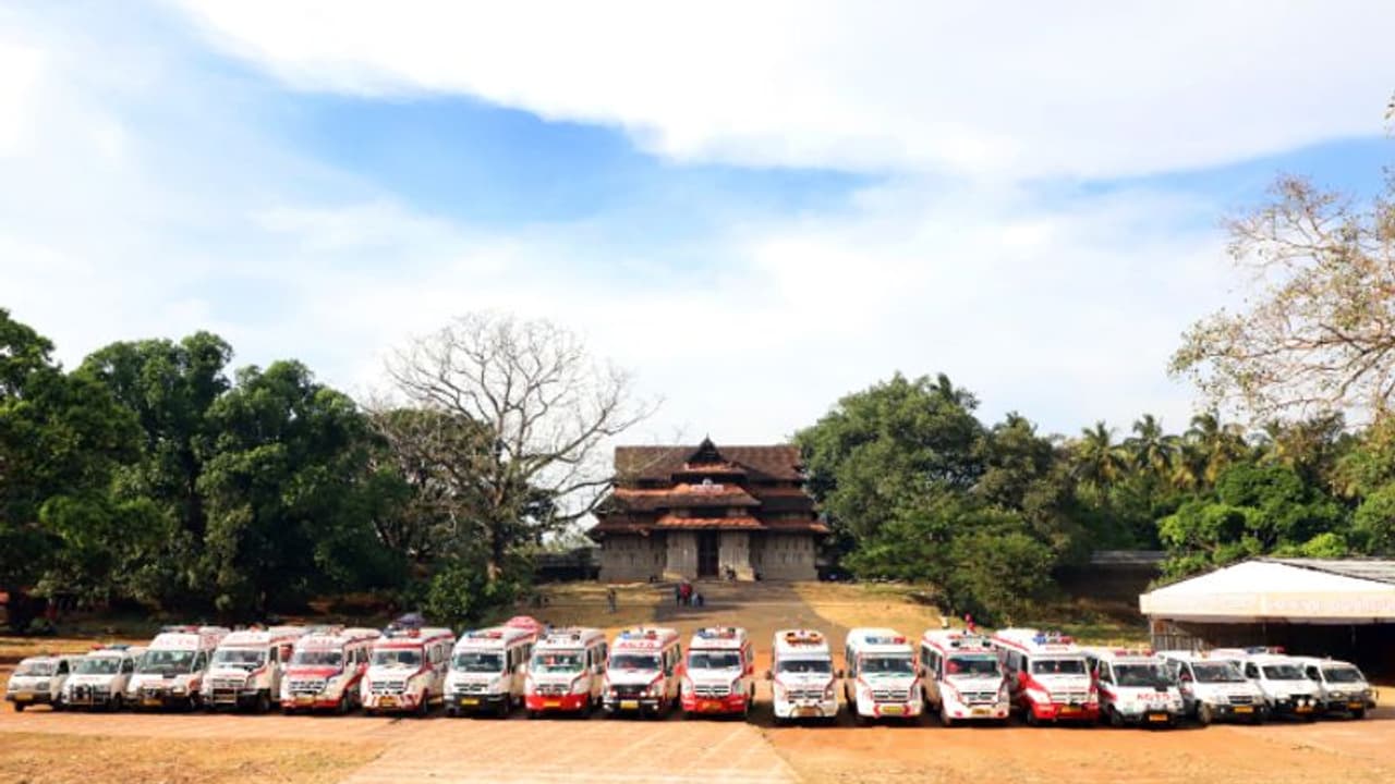 ഒന്നരപ്പതിറ്റാണ്ടായി ആക്ട്സിന്റെ കരുതല്പ്പൂരം, ഇത്തവണയും നാലുനാൾ അവരുണ്ടാകും, എല്ലാം സജ്ജമെന്ന് ഭാരവാഹികൾ ഒന്നരപ്പതിറ്റാണ്ടായി ആക്ട്സിന്റെ കരുതല്പ്പൂരം, ഇത്തവണയും നാലുനാൾ അവരുണ്ടാകും, എല്ലാം സജ്ജമെന്ന് ഭാരവാഹികൾ