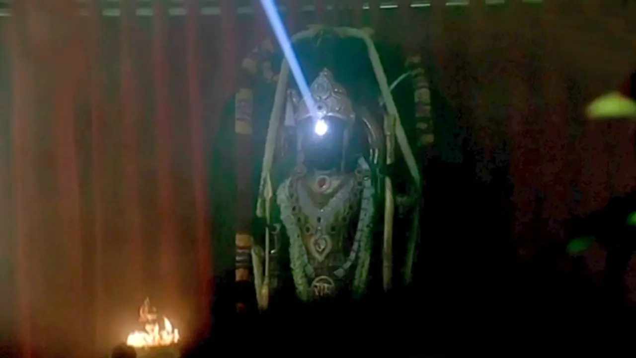 surya tilak at ayodhya ram mandir 7 surya tilak at ayodhya ram mandir 7