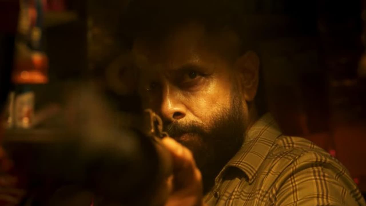 കാത്തിരുന്നോളൂ, വെറുതെയാവില്ല വിക്രമിന്റെ വരവ്, വീഡിയോയില് ഞെട്ടിച്ച് ചിയാൻ കാത്തിരുന്നോളൂ, വെറുതെയാവില്ല വിക്രമിന്റെ വരവ്, വീഡിയോയില് ഞെട്ടിച്ച് ചിയാൻ