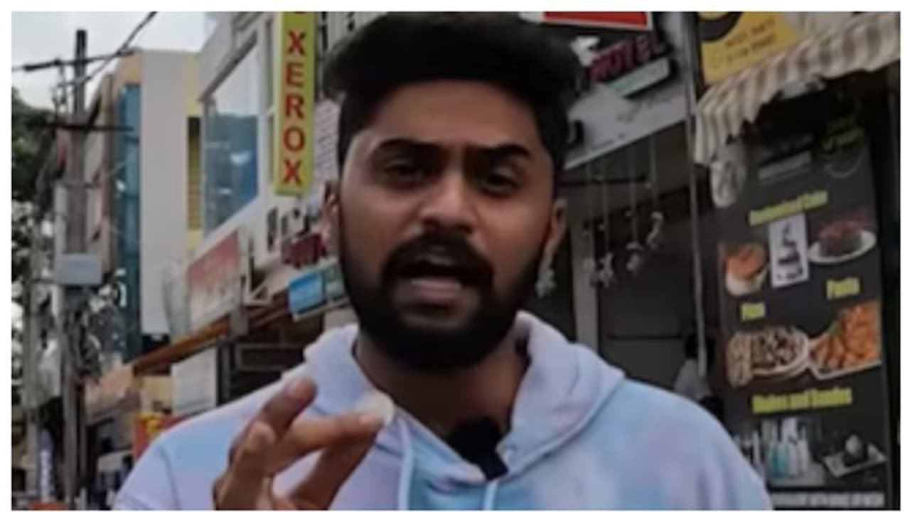 വിമാനത്താവളത്തിൽ സുരക്ഷാവീഴ്ച 24 മണിക്കൂർ തങ്ങിയെന്ന് അവകാശവാദം; പിന്നാലെ യുട്യൂബറെ പൊക്കി അകത്തിട്ട് പൊലീസ് 