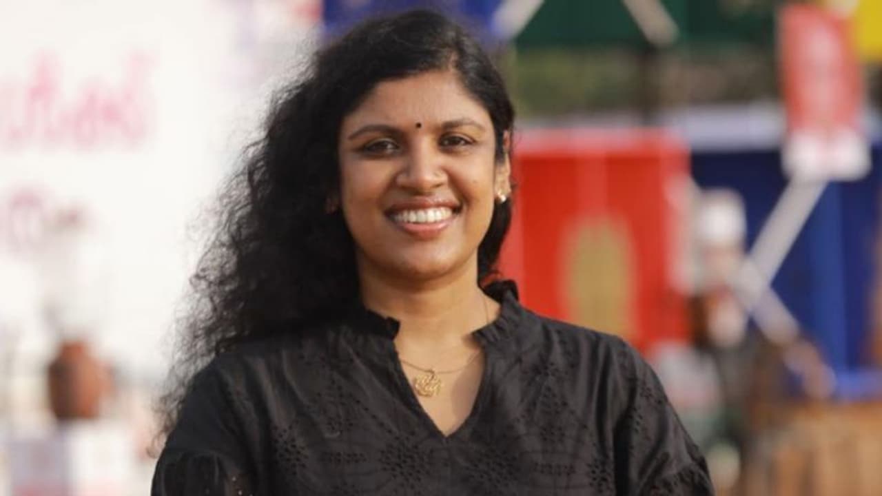 'അമ്മ രക്ഷപ്പെട്ടത് ഭാഗ്യം കൊണ്ട് മാത്രം'; സംഘർഷം സൃഷ്ടിക്കാൻ യൂത്ത് കോൺഗ്രസിന്റെ ശ്രമമെന്ന് ചിന്ത