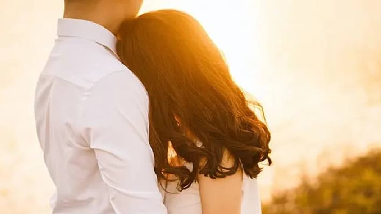 எவ்வளவு சொல்லியும் கேட்காத மனைவி! நொந்துபோன கணவர்! 2 குழந்தைகளைக் கொன்று தற்கொலை! சென்னையில் பகீர்!