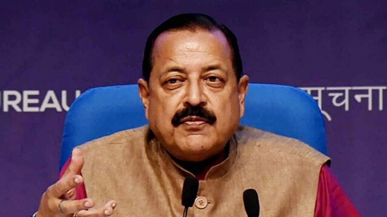 Centre asks UPSC chairperson to cancel latest lateral entry advertisement amidst controversy Centre asks UPSC chairperson to cancel latest lateral entry advertisement amidst controversy