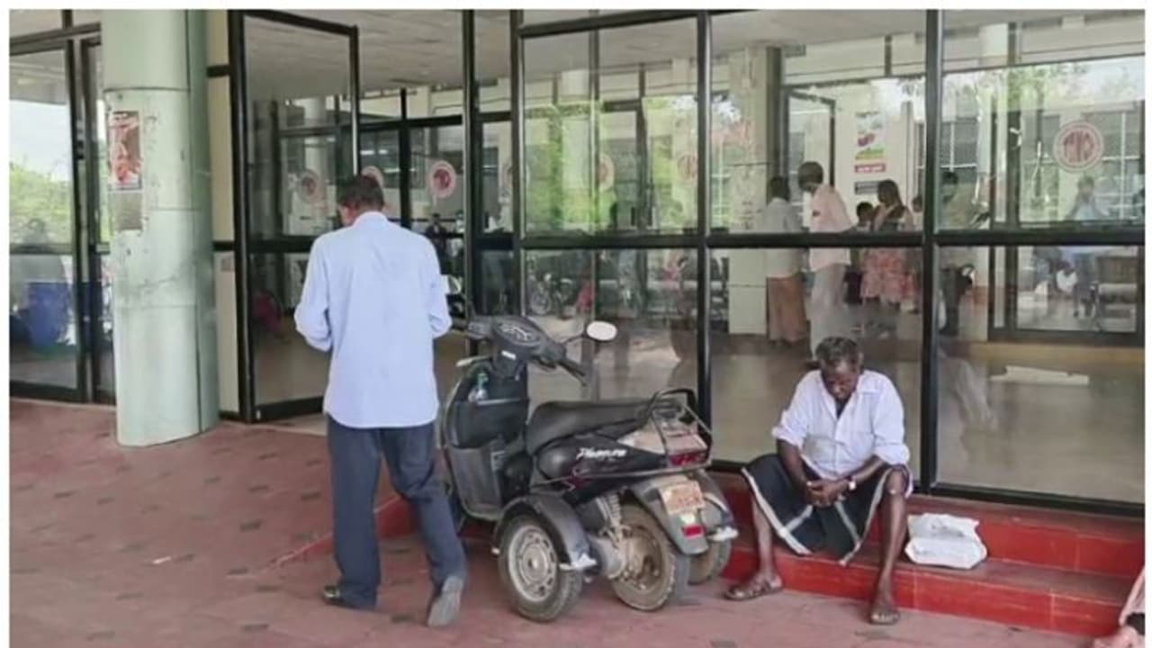 സ്റ്റൈപെന്‍ഡ് വിതരണം മുടങ്ങി; ആലപ്പുഴ മെഡിക്കല്‍ കോളേജിലെ 234 പിജി ഡോക്ടര്‍മാര്‍ സമരത്തില്‍