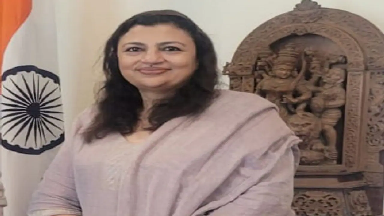 ಕಾಂಗ್ರೆಸ್ ಗೆದ್ದರೆ ವಿದೇಶದಿಂದಲೇ ಮತದಾನ ವ್ಯವಸ್ಥೆ: ಡಾ. ಆರತಿ ಕೃಷ್ಣ ಕಾಂಗ್ರೆಸ್ ಗೆದ್ದರೆ ವಿದೇಶದಿಂದಲೇ ಮತದಾನ ವ್ಯವಸ್ಥೆ: ಡಾ. ಆರತಿ ಕೃಷ್ಣ