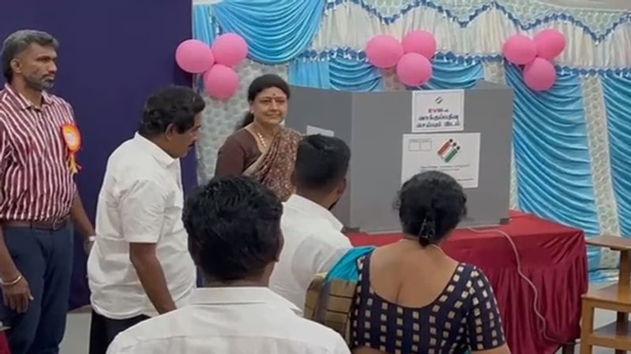 மக்களவைத் தேர்தல் முடிவுகள் அதிமுகவினர் திருந்த வாய்ப்பாக அமையும்: வி.கே.சசிகலா!