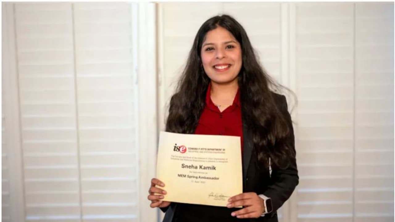 'ആ 10 ശതമാനത്തിൽ ഒരാൾ, വേദനയും നിരാശയും തോന്നുന്നു, ഇങ്ങനെ എഴുതേണ്ടിവരുമെന്ന് ഒരിക്കലും കരുതിയില്ല'; കുറിപ്പ് 'ആ 10 ശതമാനത്തിൽ ഒരാൾ, വേദനയും നിരാശയും തോന്നുന്നു, ഇങ്ങനെ എഴുതേണ്ടിവരുമെന്ന് ഒരിക്കലും കരുതിയില്ല'; കുറിപ്പ്