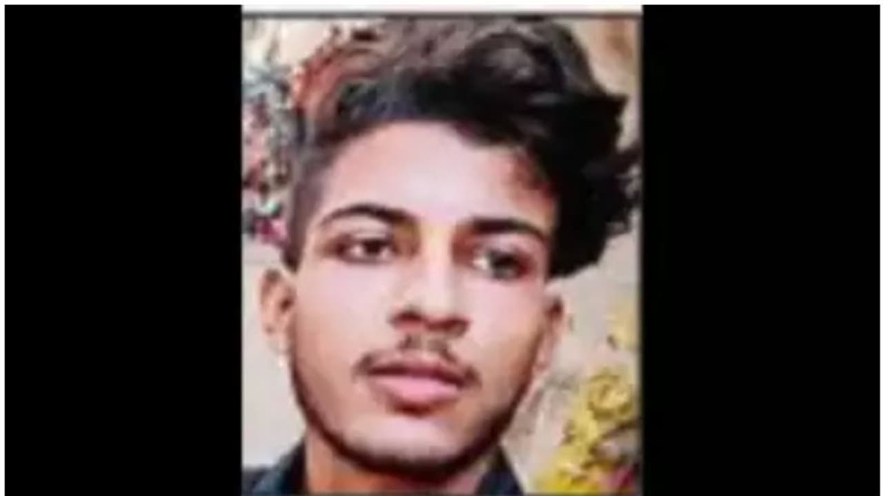 റീൽസ് ചിത്രീകരിക്കുന്നതിനിടെ വാട്ടർ ടാങ്കിൽ വീണു, 19കാരന് ദാരുണാന്ത്യം റീൽസ് ചിത്രീകരിക്കുന്നതിനിടെ വാട്ടർ ടാങ്കിൽ വീണു, 19കാരന് ദാരുണാന്ത്യം