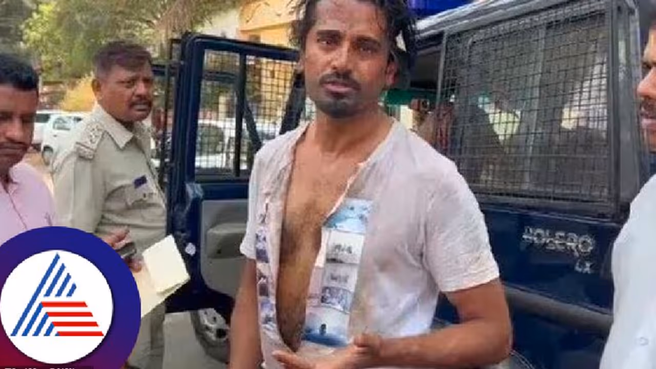 ಮೋದಿ ಕುರಿತು ಹಾಡು ಬರೆದಿದ್ದಕ್ಕೆ ಯುವಕನ ಮೇಲೆ ಅನ್ಯಕೋಮಿನ ಕಿಡಿಗೇಡಿಗಳಿಂದ ಹಲ್ಲೆ; ಎಫ್ಐಆರ್ ದಾಖಲು ಮೋದಿ ಕುರಿತು ಹಾಡು ಬರೆದಿದ್ದಕ್ಕೆ ಯುವಕನ ಮೇಲೆ ಅನ್ಯಕೋಮಿನ ಕಿಡಿಗೇಡಿಗಳಿಂದ ಹಲ್ಲೆ; ಎಫ್ಐಆರ್ ದಾಖಲು