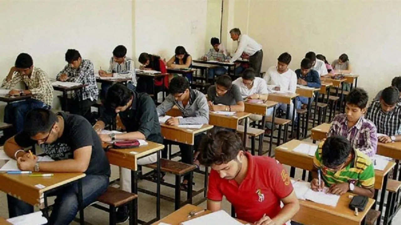 ಈ ವರ್ಷ ಸಿಇಟಿ ಪರೀಕ್ಷೆಗೆ ನೀಡಿದ್ದು 2023ರ ಪತ್ರಿಕೆಯಾ?: ಇಂದು ಎಬಿವಿಪಿ ಪ್ರತಿಭಟನೆ