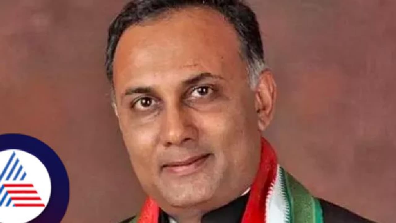 10 ವರ್ಷದಲ್ಲಿ ಅಚ್ಚೇದಿನ್ ತರಲಾಗದವರು ಈಗ 23 ವರ್ಷ ಸಮಯ ಕೇಳುತ್ತಿರುವುದು ಹಾಸ್ಯಾಸ್ಪದ ಸಚಿವ ದಿನೇಶ್ ಗುಂಡೂರಾವ್ 10 ವರ್ಷದಲ್ಲಿ ಅಚ್ಚೇದಿನ್ ತರಲಾಗದವರು ಈಗ 23 ವರ್ಷ ಸಮಯ ಕೇಳುತ್ತಿರುವುದು ಹಾಸ್ಯಾಸ್ಪದ ಸಚಿವ ದಿನೇಶ್ ಗುಂಡೂರಾವ್