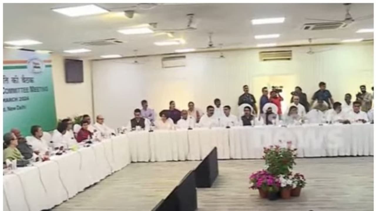  രാജ്യത്തിന്റെ സ്വത്ത് കോൺ​ഗ്രസ് മുസ്ലീങ്ങൾക്ക് നൽകുമെന്ന പ്രസ്താവന; മോദിക്കെതിരെ പരാതി നൽകാൻ കോൺ​ഗ്രസ്