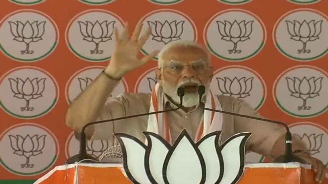 முஸ்லிம்களுக்கு பாஜக என்ன செய்தது: பிரதமர் மோடி விளக்கம்!