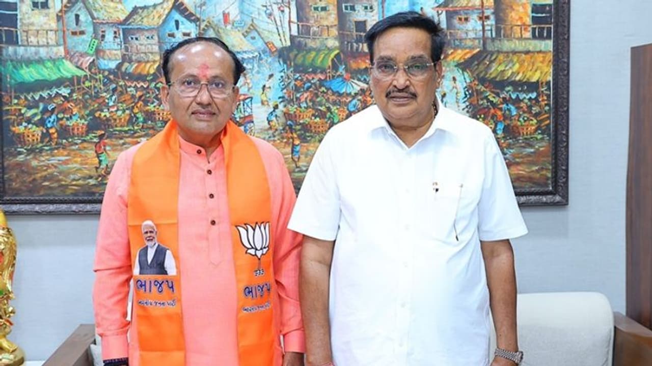 ಲೋಕಸಭಾ ಚುನಾವಣೆಗೂ ಮೊದಲೇ ಬಿಜೆಪಿ ಭರ್ಜರಿ ಗೆಲುವು, ಸೂರತ್ ಅಭ್ಯರ್ಥಿ ಅವಿರೋಧ ಆಯ್ಕೆ! ಲೋಕಸಭಾ ಚುನಾವಣೆಗೂ ಮೊದಲೇ ಬಿಜೆಪಿ ಭರ್ಜರಿ ಗೆಲುವು, ಸೂರತ್ ಅಭ್ಯರ್ಥಿ ಅವಿರೋಧ ಆಯ್ಕೆ!