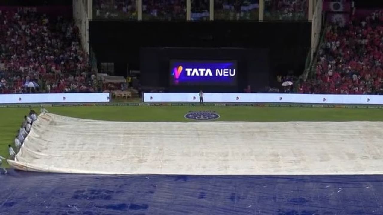 176 நாட்களுக்கு பிறகு மழை – பெங்களூருவில் வெளுத்து வாங்கிய மழை – ஆர்சிபி – குஜராத் போட்டி பாதிக்கப்பட வாய்ப்பு