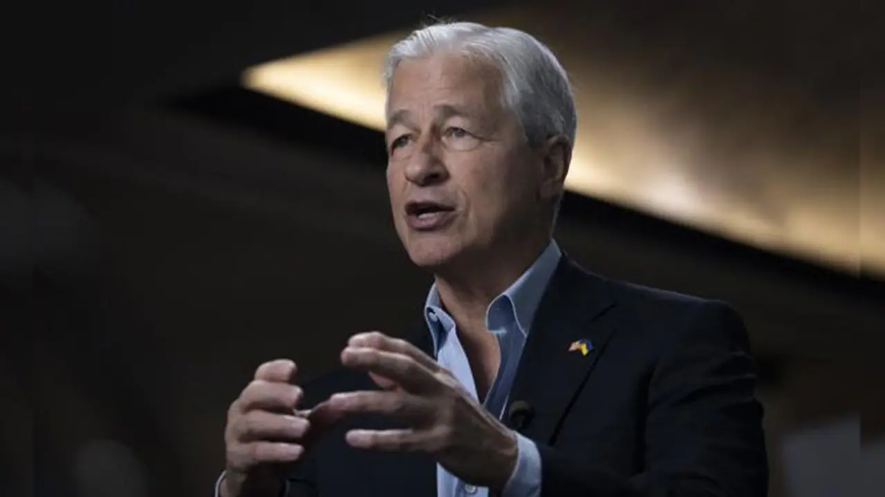JPMorgan CEO: "అమెరికాకు ప్రధాని మోడీ లాంటి నాయకుడు కావాలి" JPMorgan CEO: "అమెరికాకు ప్రధాని మోడీ లాంటి నాయకుడు కావాలి"