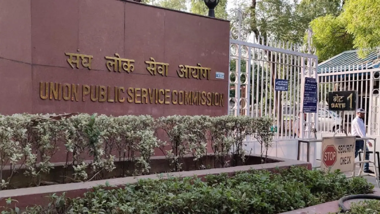 Begin your UPSC journey right: 7 Expert tips for newcomers to start strong 