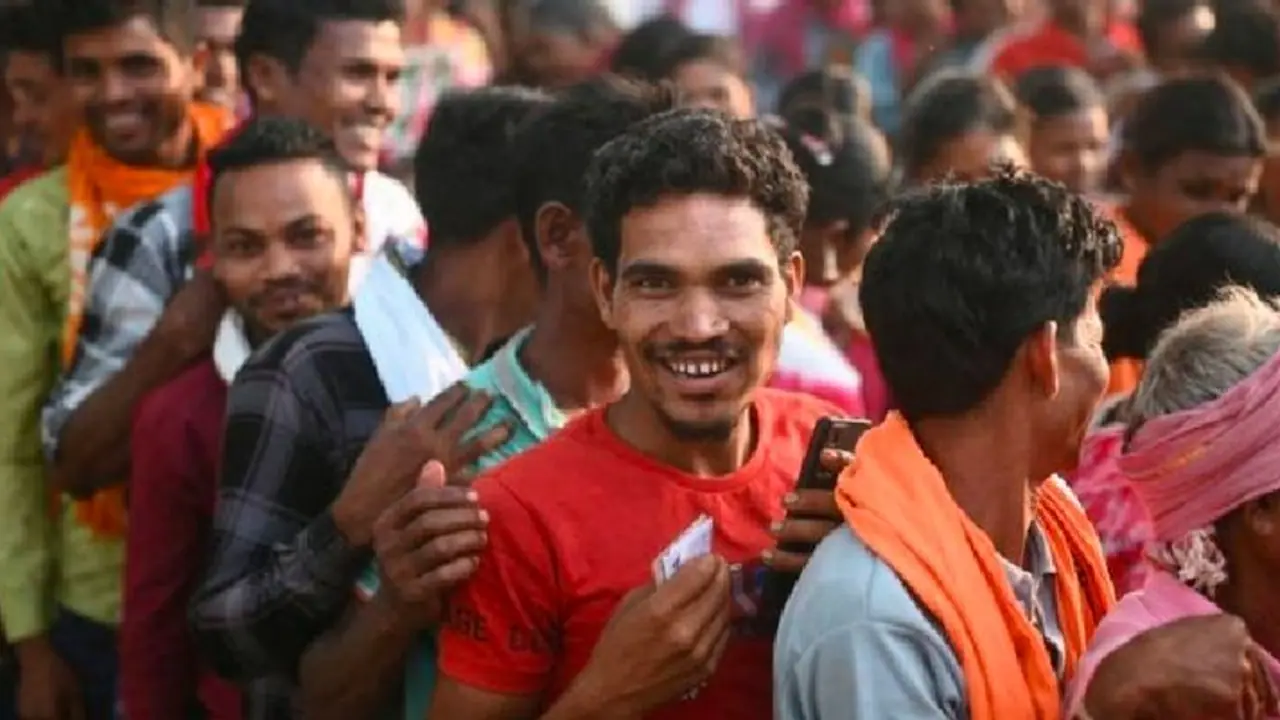 Lok Sabha Elections 2024: Over 1 lakh new voters registered in Bengaluru constituencies within 19 days Lok Sabha Elections 2024: Over 1 lakh new voters registered in Bengaluru constituencies within 19 days