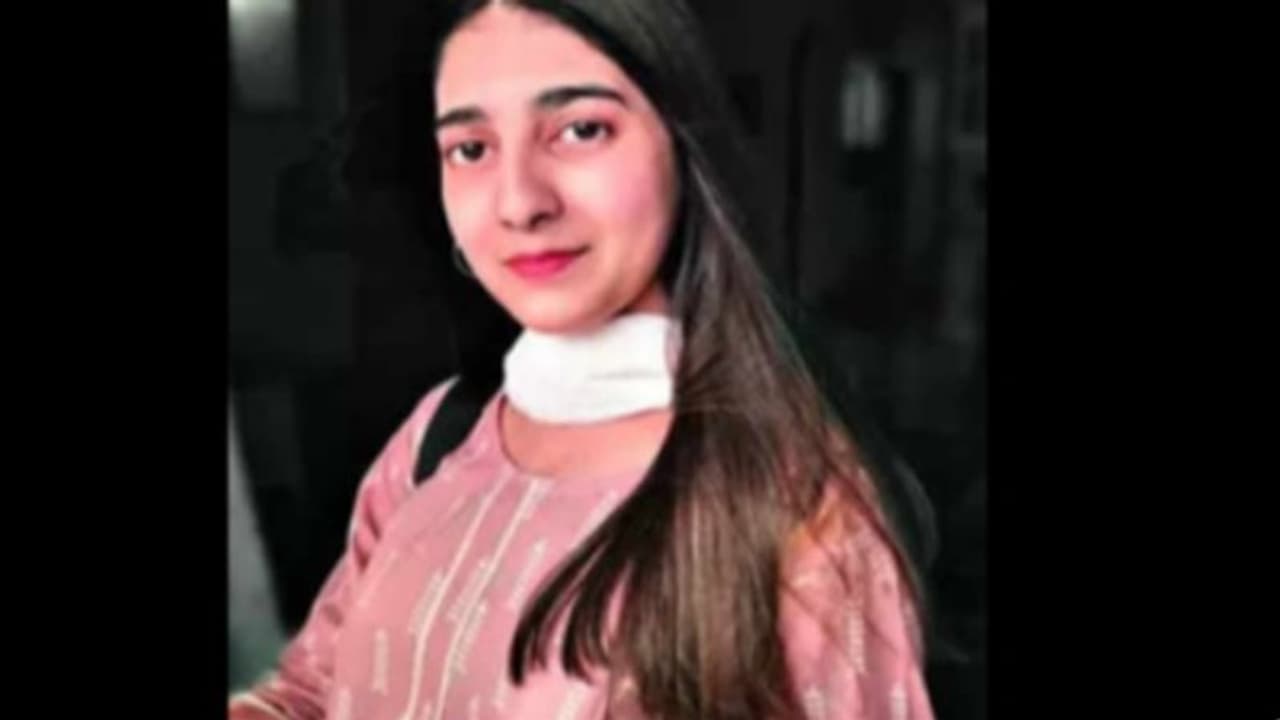 பாகிஸ்தான் சிறுமிக்கு இந்தியரின் இதயம்: சென்னையில் நடந்த அறுவை சிகிச்சை! பாகிஸ்தான் சிறுமிக்கு இந்தியரின் இதயம்: சென்னையில் நடந்த அறுவை சிகிச்சை!