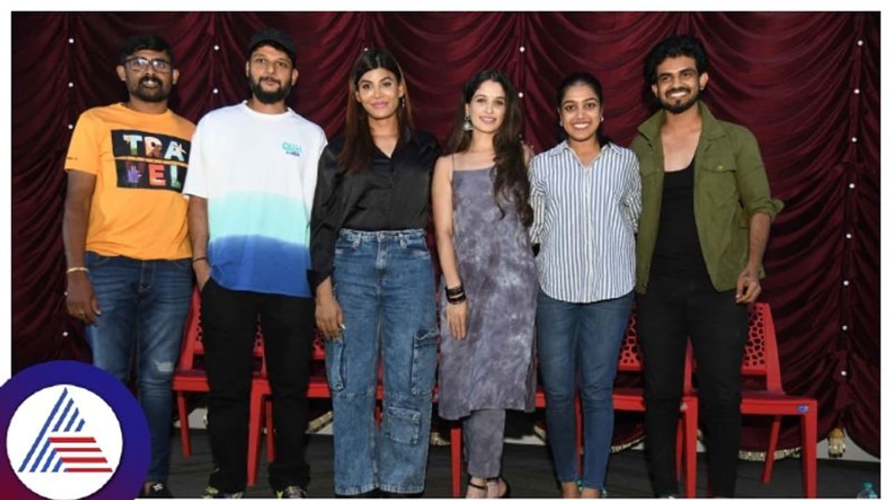 'ವೋಟ್ ನಮ್ಮ ಪವರ್' ರ್‍ಯಾಪ್ ಸಾಂಗ್ ಮೂಲಕ ಮತದಾನದ ಮಹತ್ವ ಸಾರಿದ ಚಂದನವನದ ತಾರೆಯರು!